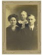 Thumbs/tn_Ocie, Robert, Clyde  1916.jpg